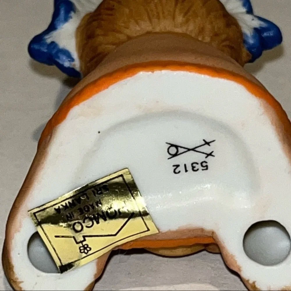 Thanksgiving‎ Decorations-Home Interiors Bears, Enesco Napkin Holder & a Turkey